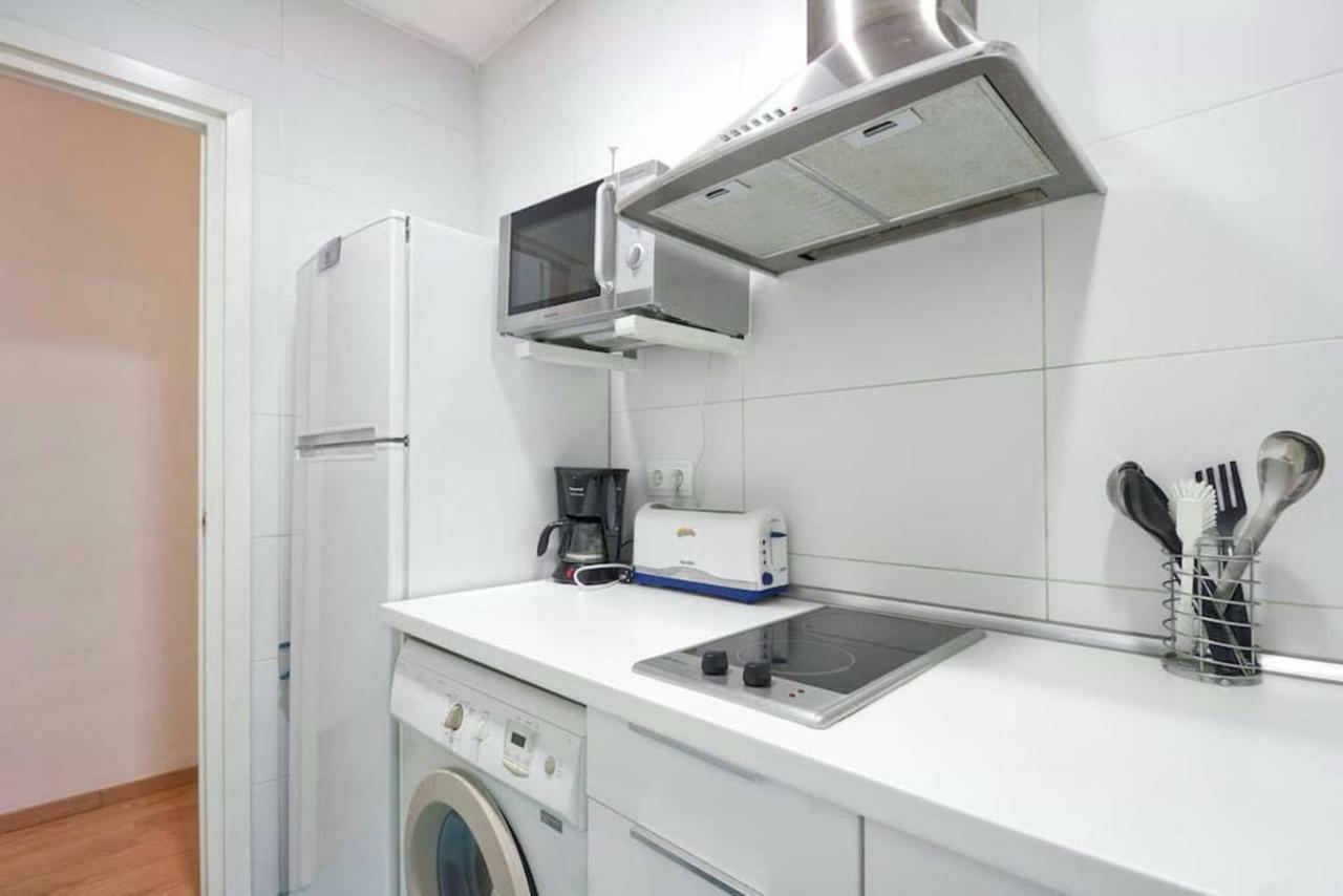 Apartamento Noemi Barcelona Bagian luar foto